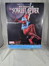 Image of MARVEL Premium Figure Ben Reilly : The Scarlet Spider