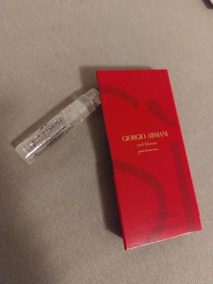 Si red bloom passione v.Giorgio Armani Damenduftprobe