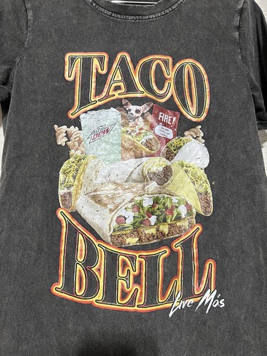 Schwarzes T-Shirt "TACO BELL LIVE MÁS" im Used-Look - Gr. KLEIN - Bild 2 von 5