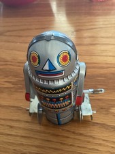 Retro Robot-7 Mechanical Walking Robot Tin Litho Wind Up Toy Very Clean