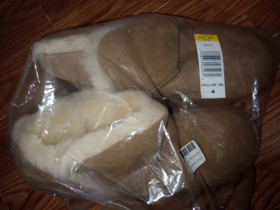 Botas de piel de oveja Kirkland Signature para mujer nuevas sin caja - castaño, talla 6 Foto 4 de 4