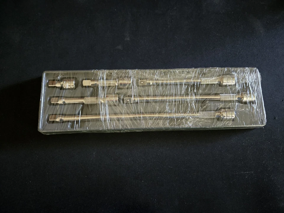 Snap on 3/8" Drive 6 Pc Extension Set 1-1/2", 3", 4", 6", 8" 11 inch knurled Foto 2 de 3