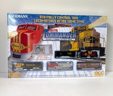 Bachmann HO Scale 00501 Santa Fe Digital Commander Train Set NEW