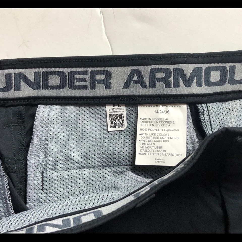 Shorts Under Armour juvenil solto absorção de umidade - Imagem 4 de 4