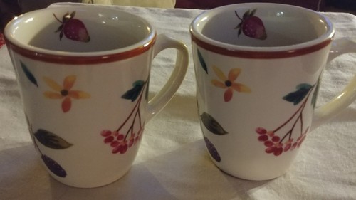 Longaberger Pottery 2 Berry Coffee Tea Cider Cups Mugs 
