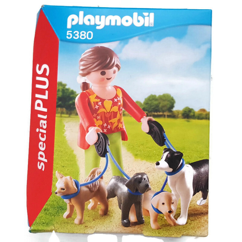 playmobil dog walker