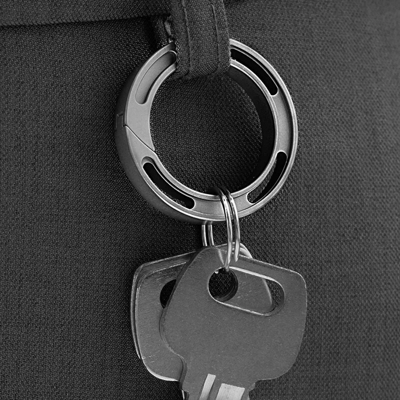 EDC Aleación de Titanio Creativo Llavero Mosquetón Portátil Hebilla Colgante para Regalo Foto 4 de 4