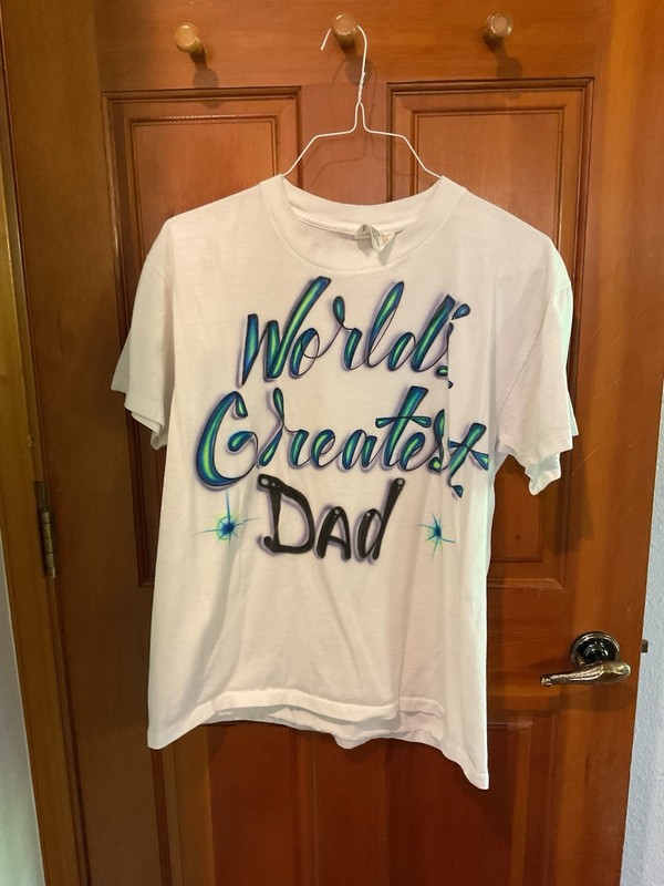 World’s Greatest Dad - Graffiti inspired White T-shirt - L 42-44 - FL Davis