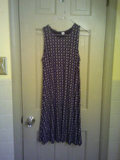 Ladies Old Navy Dress, Size S. Sleeveless, Scoop neck, A-Line, Black/gray Print.