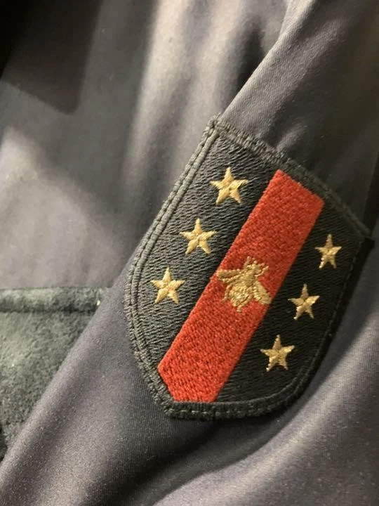 Giacca militare Gucci taglia 46 marina usata ottima autentica moda