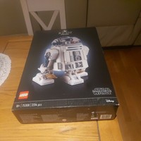 Lego Star Wars 75308 R2-D2 Disney New in  Sealed Box 2314 pieces