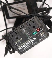 Paul C. Buff Vagabond Mini 120v power supply, charger. Exc.