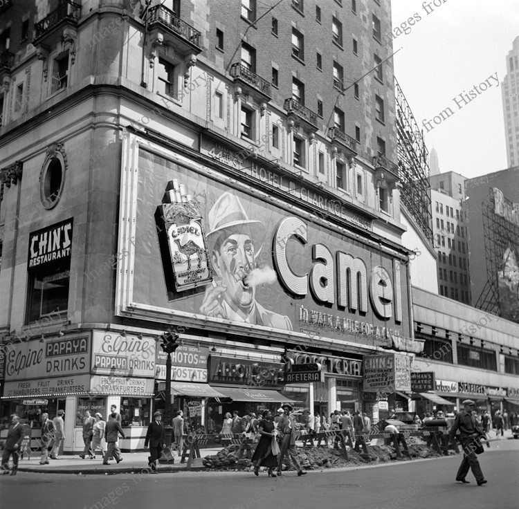8x10 Print New York City Times Square Camel Cigarette Billboard 1940's #TSW 