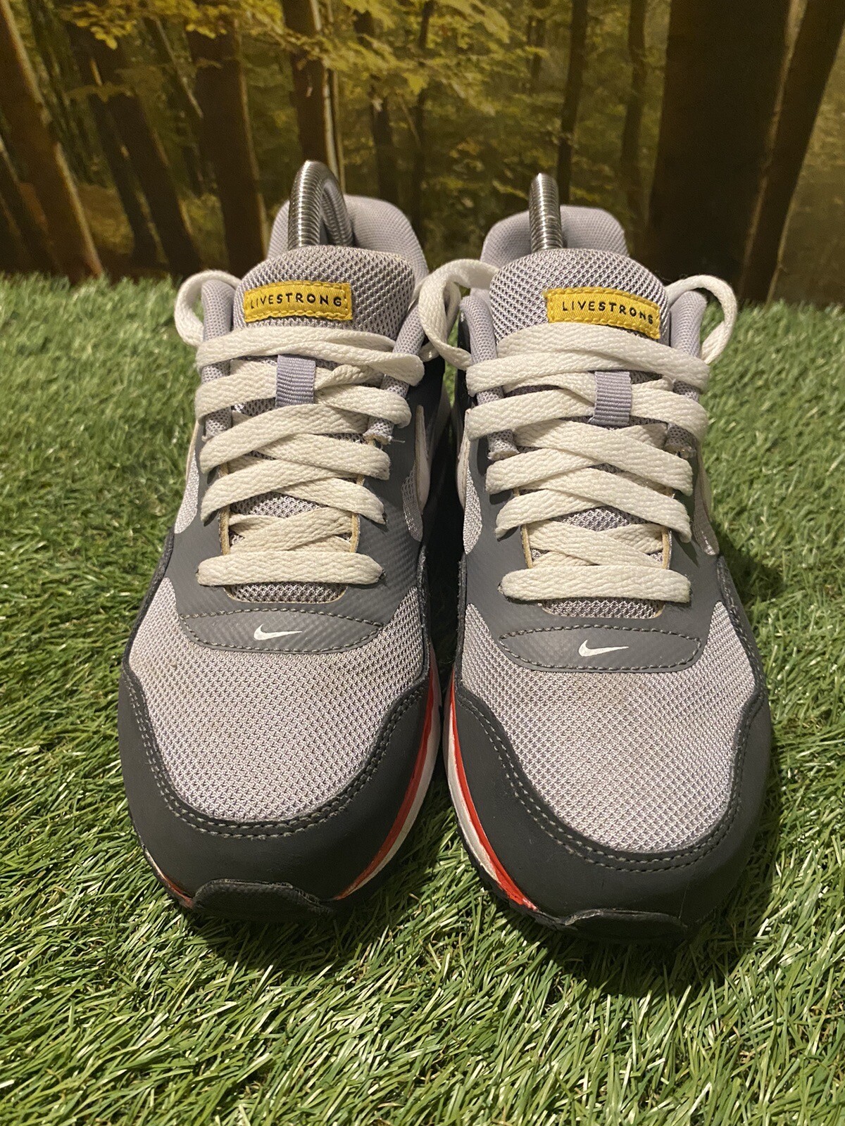 nike air max grey red