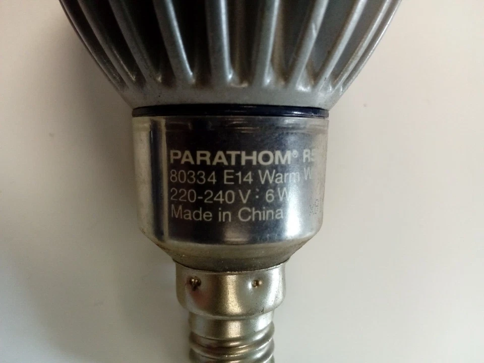 Faretto OSRAM Spot Parathom R50 6W 3 led E14 220-240V - Immagine 3 di 4