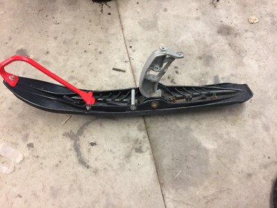 Polaris Fusion Iq FST 600 700 750 900 Rechts Hand Spindel & Plastik Ski 1822796