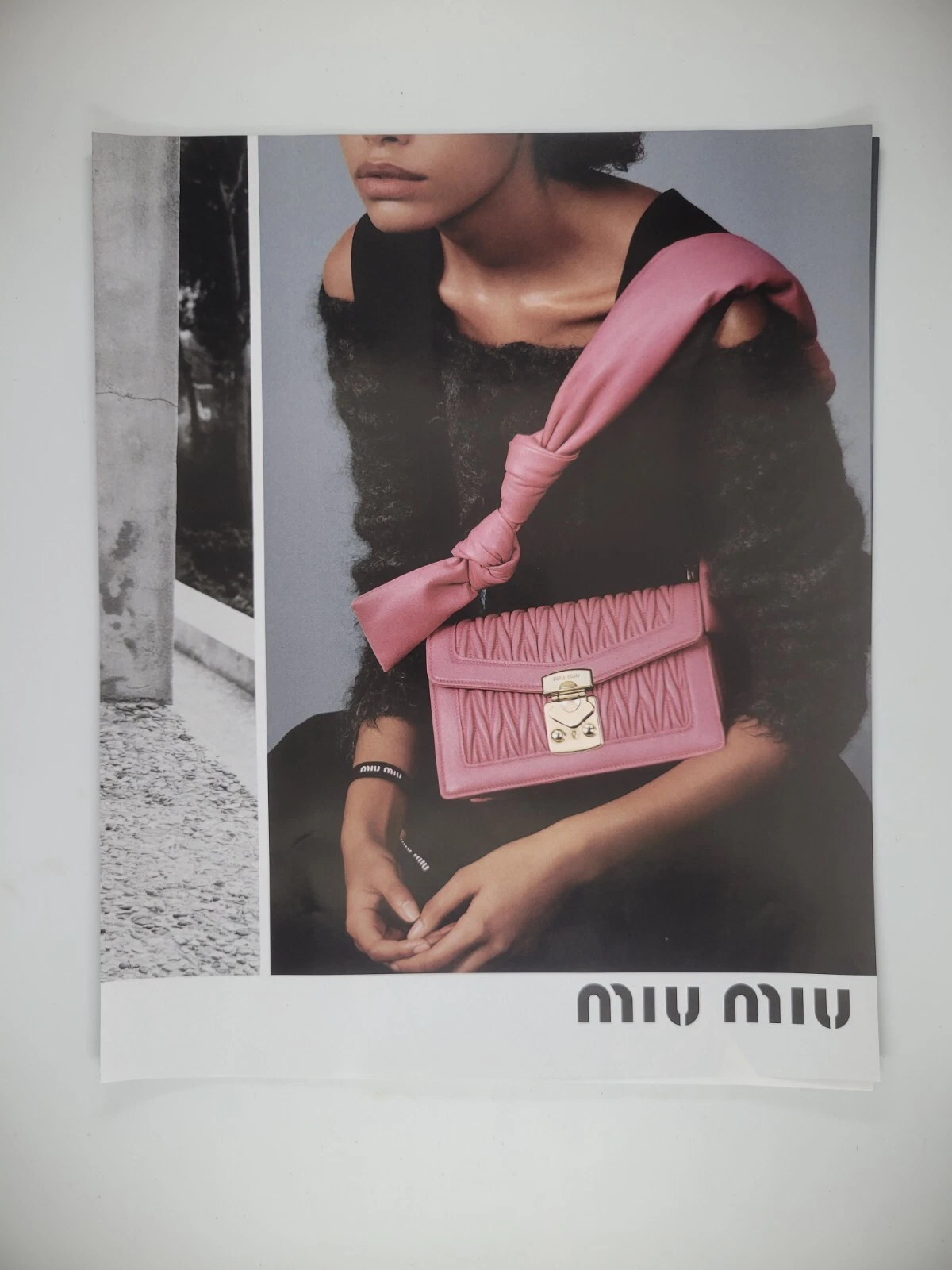 Miu Miu Accessori Abbigliamento Donna Borse 2 Pagine 2020 Pubblicità Vogue 8x11"