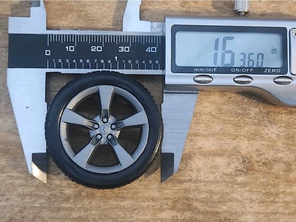 LOT OF 9 SETS 1/18 Wheels&Tires-PARTS - Image 3 of 4