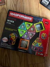 MAGFORMERS 63076 30-Piece Magnetic Construction Set, New In Box