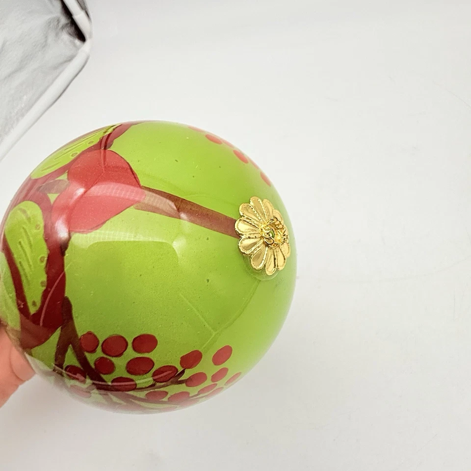 Adorno bola de Navidad Li Bien perdices y corazón 2008 en LNC Foto 3 de 4