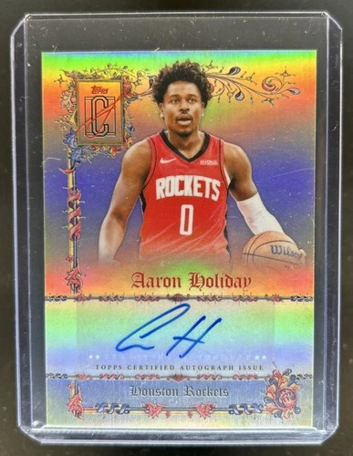 2025 Topps Signature Aaron Holiday Base (RAW)