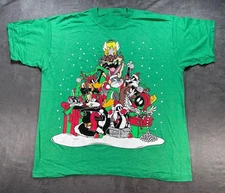 VTG Looney Tunes Christmas Holiday Heavy Cotton Green T Shirt S-5XL BT634