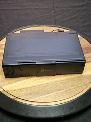 Mercedes CLK320 CD Changer 6 Disk Player MC3010 A2038209089 OEM
