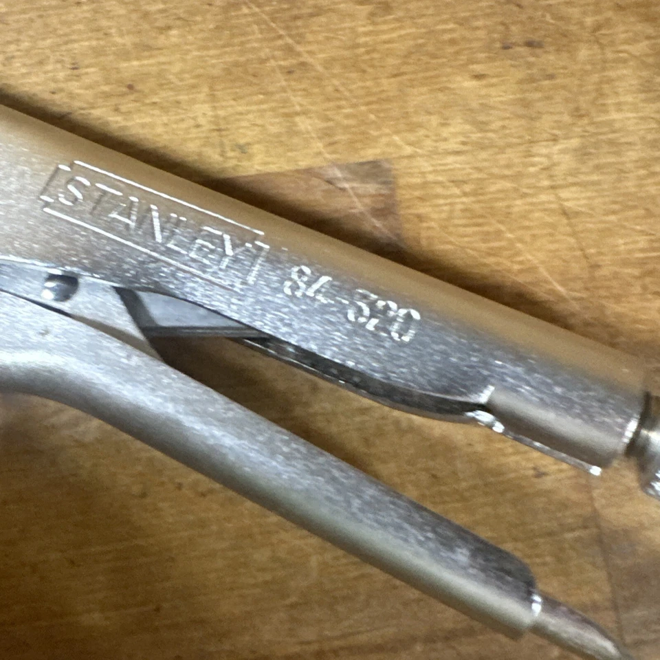 "Alicates de bloqueo vintage Stanley EE. UU. mandíbula curva de 9"" pulgadas con cortador de alambre - 84-320" Foto 4 de 4