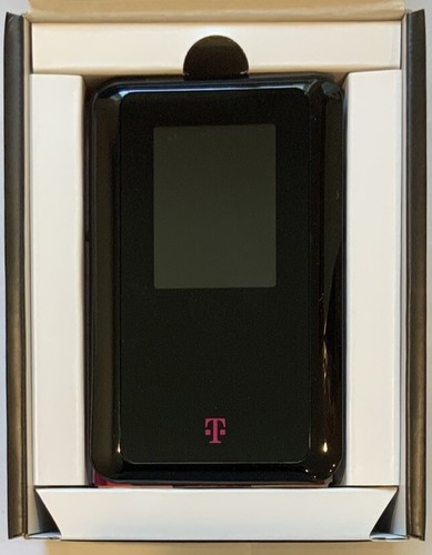 COMPLETE IN BOX, T-MOBILE D53 5G BROADBAND HOTSPOT (32 DEVICES) 6460 mAh BATTERY - Picture 4 of 5