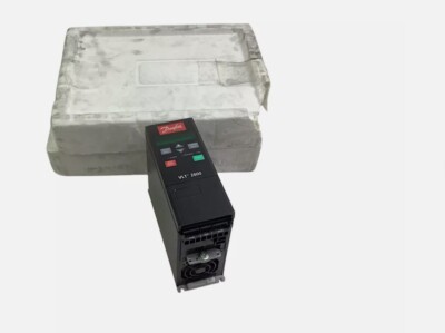 Danfoss frequency converter VLT2807PT4B20S TR1DBF00A *SAMEDAY SHIP AVAILABLE