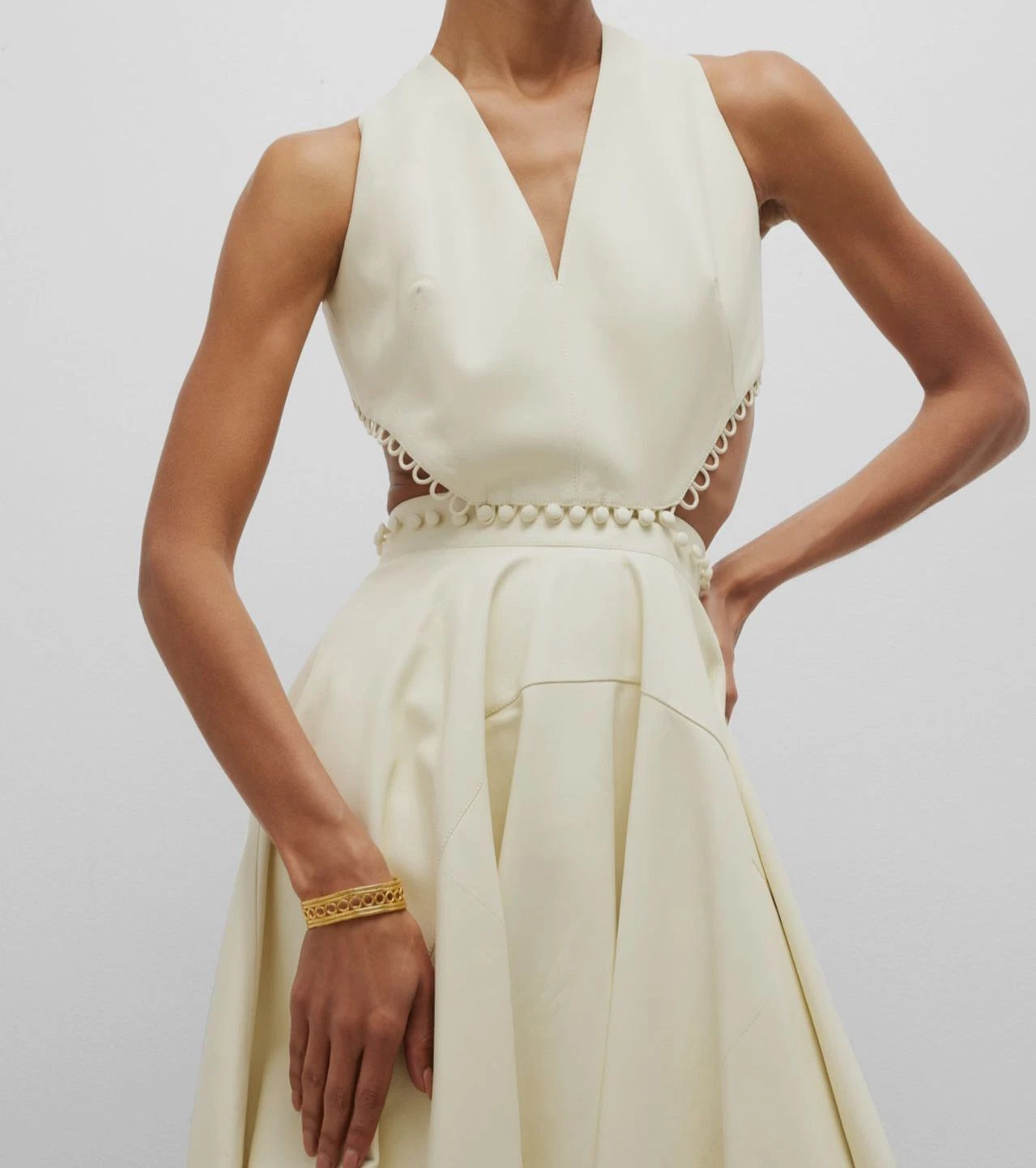 Abito donna Alexander McQueen giallo scollo a V pelle alto basso $8850 taglia 42