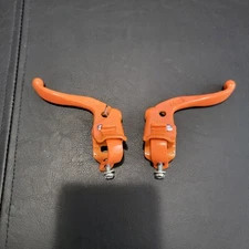 Old School Lee Chi Brake Levers Orange + AME Grips Orange