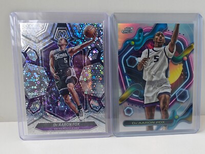 2 x De'Aaron Fox, Cosmic Chrome Silver Refractor, Mosaic Silver Disco, KINGS 