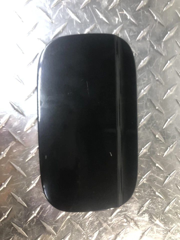 2006-2008 BMW 750I Fuel Gas Tank Door Black Oem E65 - Image 4 of 4