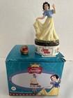 NIB 2000 Disney PHB SNOW WHITE Porcelain Hinged Trinket Box w/Basket of Apples — photo 2