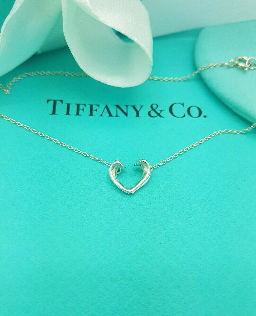 Tiffany & Co. RARE Paloma Picasso Silver SMALL Tenderness