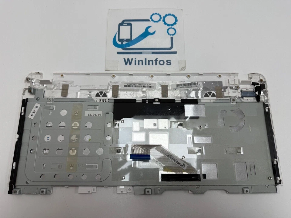 Plasturgie coque superieure cover clavier Packard Bell EN TS44-HR-301FR (P5WS0) - Image 2 of 2