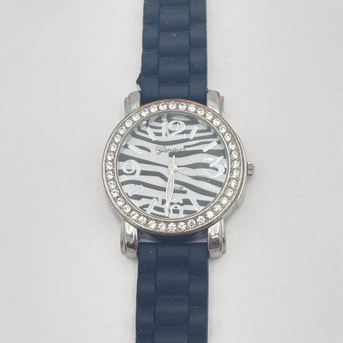 Reloj Geneva Platino Mujer Cebra Rayas Cristal Bisel Banda Silicona Japón Movt - Imagen 2 de 9