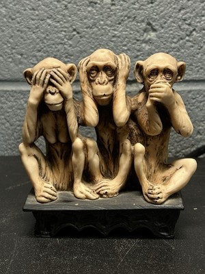 Vintage Three Wise Monkeys Figurine   See No Evil Hear No Evil Speak No Evil