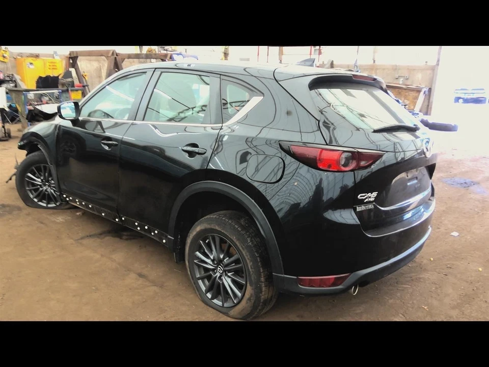 CX-5      2019 Fuel Vapor Canister 6626537 - Image 2 of 4
