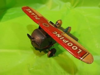 VINTAGE ORIGINAL MARX "LOOPING" TIN WIND UP TOY AIRPLANE!