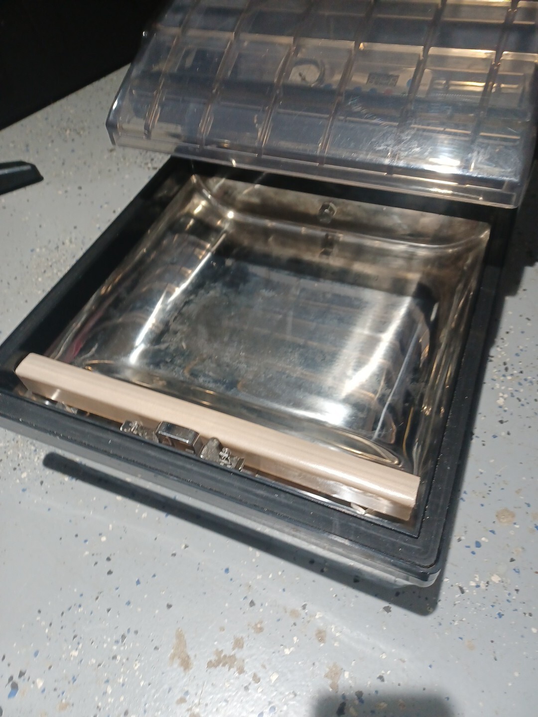 VacMaster VP112 Chamber Vacuum Sealer Professional Unit TESTED WORKS