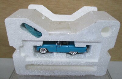 Franklin Mint Precision Models 1:43:  Ford Thunderbird Convertible in Box