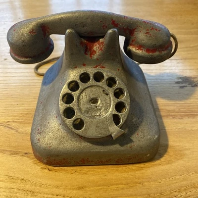 Ancien jouet, téléphone en fonte d'aluminium - Photo 1/4