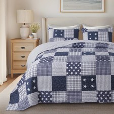 Americana Pride 3-Piece King Comforter Set Quilt and 2 Shams : Lightweight