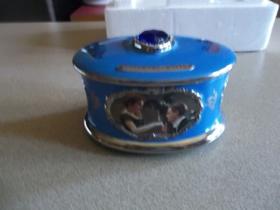 NEW Titanic ''Southampton  Porcelain Music Box Ardleigh Elliott with COA