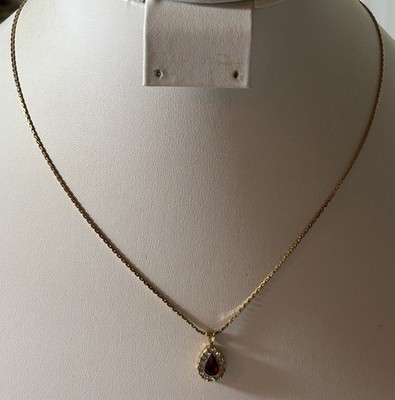 Vtg AVON Red And Clear Rhinestone Teardrop Necklace On Goldtone Chain 18 