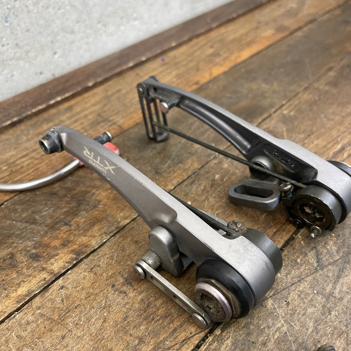 Vintage Shimano XTR BR-M950 VBrake Caliper Gray Silver V