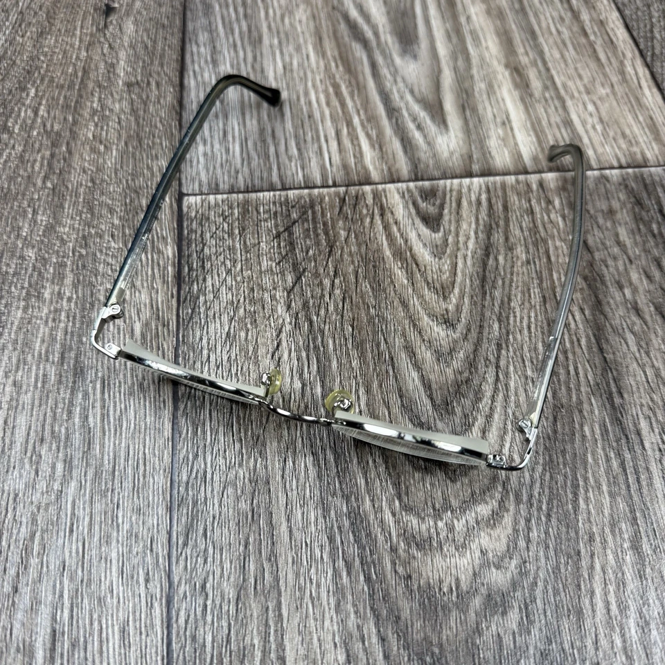 Vintage Giorgio Armani 250 Eyeglasses 250 707 Silver & Black 44-20mm Frames Only - Image 2 of 4