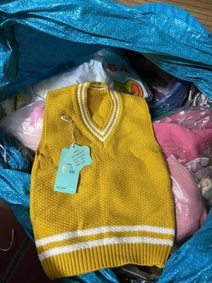Set aus 3 Jungenwesten, neu aus Guangzhou, Größen 66-90.
